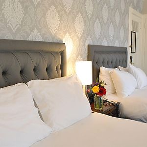 Queen Room Two Queen Beds